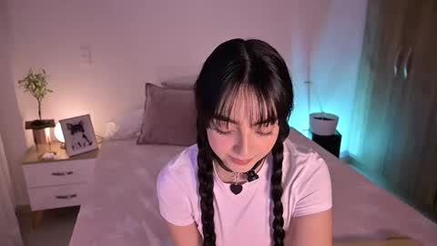 Sofis schedule 10pm until 4am GMT-5 online show from 09/26/25, 01:20