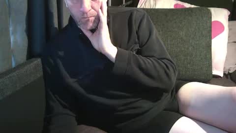 ArnSwart online show from 04/19/26, 02:27