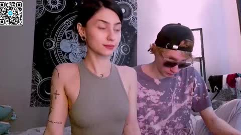 sweaties3 online show from 10/27/25, 09:46