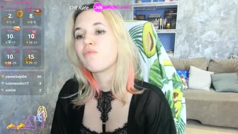 Snapshot of sweeet_bee chatting on 03/04/25, 10:46 Melisa online show from 03/04/25, 10:46