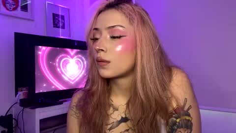 Valeria online show from 04/16/26, 07:47