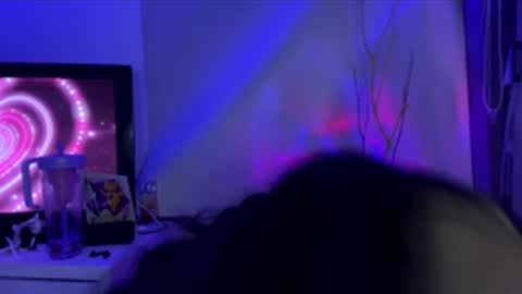 Snapshot of sweeetbabyy22 chatting on 04/29/26, 09:24 Valeria online show from 04/29/26, 09:24