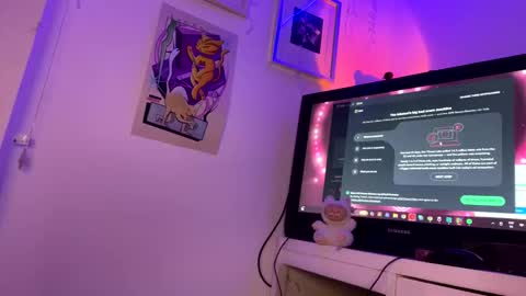 Snapshot of sweeetbabyy22 chatting on 05/18/26, 10:59 Valeria online show from 05/18/26, 10:59