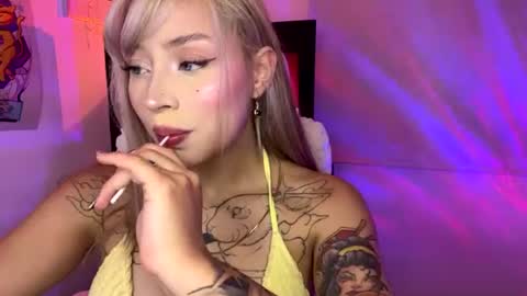 Snapshot of sweeetbabyy22 chatting on 07/01/26, 02:57 Valeria online show from 07/01/26, 02:57