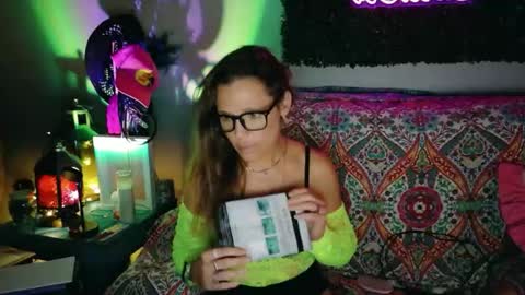 sweeetttea online show from 06/26/26, 06:01