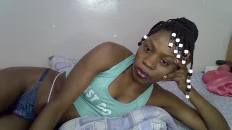 Snapshot of sweest_caster chatting on 06/23/26, 04:27 Sweetest doll online show from 06/23/26, 04:27