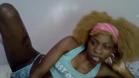Snapshot of sweest_caster chatting on 07/12/26, 12:07 Sweetest doll online show from 07/12/26, 12:07