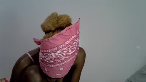 Snapshot of sweest_caster chatting on 07/24/26, 09:18 Sweetest doll online show from 07/24/26, 09:18