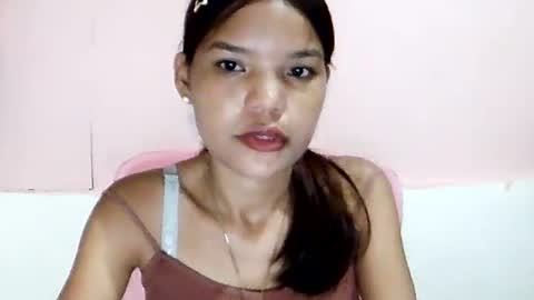 Snapshot of sweet01pinay chatting on 07/12/26, 12:51 sweet01pinay online show from 07/12/26, 12:51