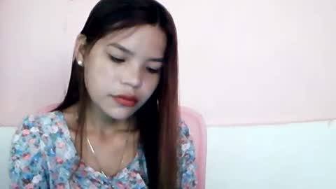 Snapshot of sweet01pinay chatting on 07/26/26, 01:36 sweet01pinay online show from 07/26/26, 01:36