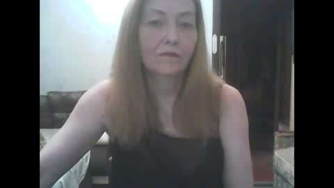 Snapshot of sweet4blonde67 chatting on 12/04/25, 11:52 sweet4blonde67 online show from 12/04/25, 11:52