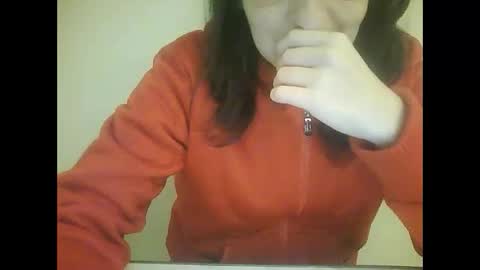 Snapshot of sweet4y0u chatting on 11/27/25, 08:38 sweet4y0u online show from 11/27/25, 08:38