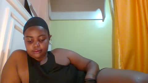 sweet52537 online show from 09/18/25, 06:43