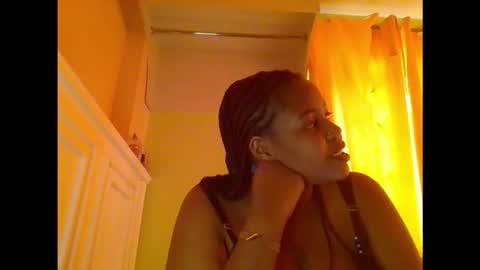 sweet52537 online show from 10/22/25, 07:08