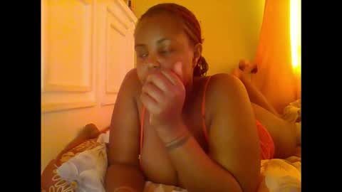 sweet52537 online show from 10/24/25, 07:27