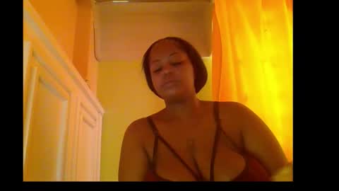 sweet52537 online show from 11/29/25, 10:51