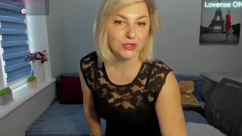 Margaret  online show from 03/09/25, 01:59