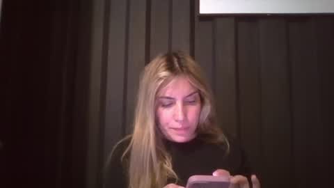 Snapshot of sweet__alana chatting on 10/06/25, 01:03 Sweet alana online show from 10/06/25, 01:03