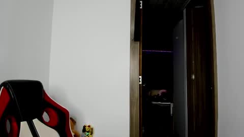 sweet__suck69bitch online show from 03/01/25, 01:43