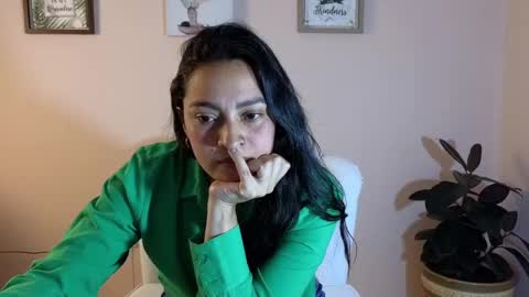 Snapshot of sweet_ahinara chatting on 01/22/25, 07:56 sweet_ahinara online show from 01/22/25, 07:56