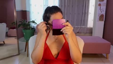 sweet_ahinara online show from 11/20/25, 07:35