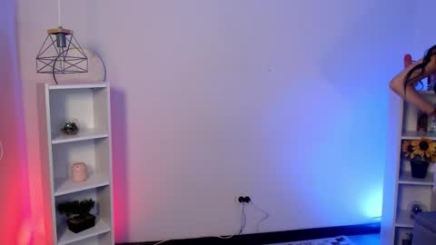 Alexa online show from 11/21/25, 02:21