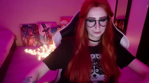 Snapshot of sweet_alica15 chatting on 05/16/26, 06:17 Alice online show from 05/16/26, 06:17