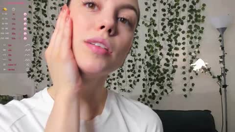 Alice online show from 10/22/25, 07:30