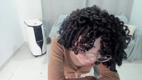 Anie online show from 02/01/25, 04:35