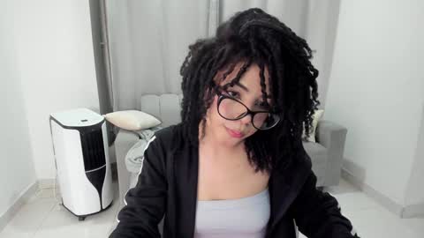 Anie online show from 02/05/25, 02:40