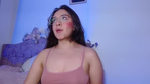 Snapshot of sweet_anllela chatting on 02/12/25, 01:41 Sthefany Lauren Independent Model online show from 02/12/25, 01:41