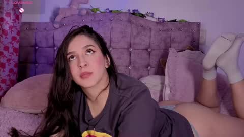 Snapshot of sweet_anllela chatting on 09/19/25, 01:40 Sthefany Lauren Independent Model online show from 09/19/25, 01:40