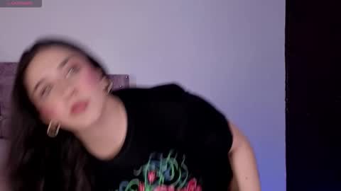 Snapshot of sweet_anllela chatting on 11/29/25, 04:15 Sthefany Lauren Independent Model online show from 11/29/25, 04:15