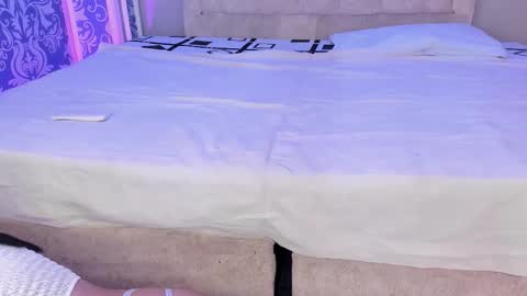 sweet_ashley__ online show from 09/17/25, 03:08