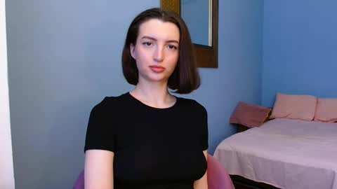 Snapshot of sweet_baby_miranda_ chatting on 12/16/24, 07:04 Miranda online show from 12/16/24, 07:04