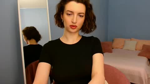 Snapshot of sweet_baby_miranda_ chatting on 01/30/25, 02:06 Miranda online show from 01/30/25, 02:06