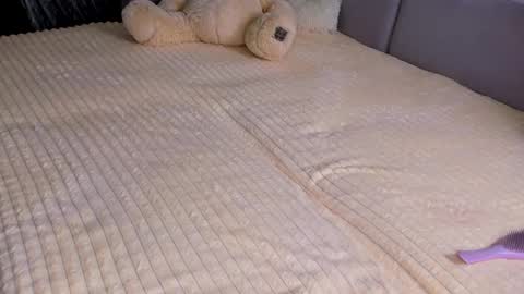 Alice online show from 03/04/26, 04:46