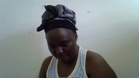 Queen online show from 03/15/26, 10:10