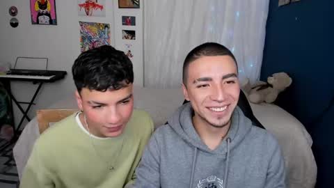 Snapshot of sweet_boys_xx chatting on 02/18/25, 12:28 CristianBrayan PVT OPEN online show from 02/18/25, 12:28