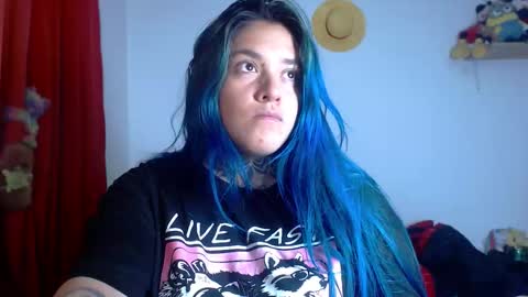 Snapshot of sweet_bubblee chatting on 11/04/25, 03:49 Bubbles online show from 11/04/25, 03:49