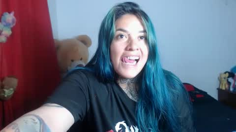 Snapshot of sweet_bubblee chatting on 06/11/26, 12:32 Bubbles online show from 06/11/26, 12:32