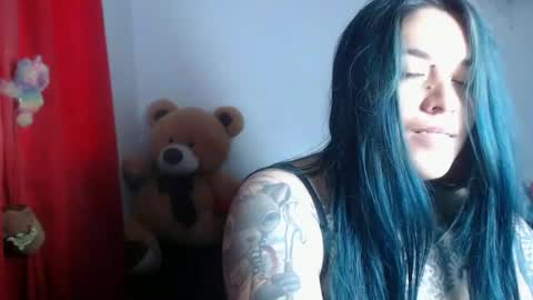 Snapshot of sweet_bubblee chatting on 06/17/26, 10:32 Bubbles online show from 06/17/26, 10:32