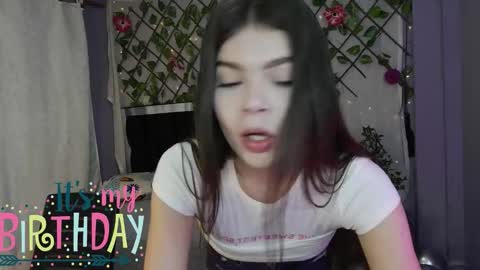 Candy online show from 09/20/25, 03:57