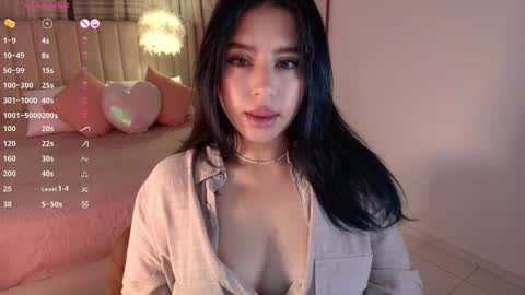 Snapshot of sweet_cami1 chatting on 04/29/26, 02:48 Camila online show from 04/29/26, 02:48