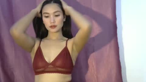 candy online show from 09/11/25, 01:39