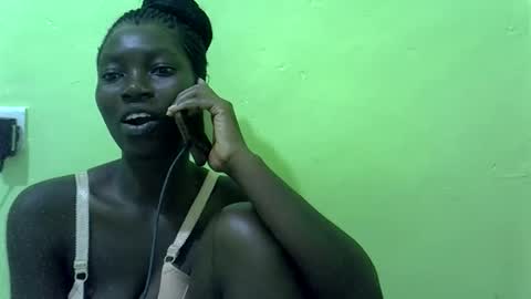 sweet_cherie1 online show from 02/04/26, 06:58