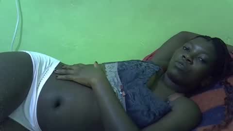 sweet_cherie1 online show from 04/05/26, 05:21