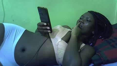 sweet_cherie1 online show from 05/12/26, 05:48