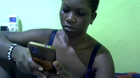 sweet_cherie1 online show from 06/24/26, 04:11