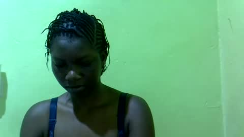 sweet_cherie1 online show from 07/08/26, 03:44